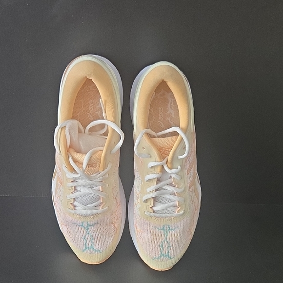 Asics Woman Gel Kayano 24 Size 9 - Picture 1 of 5